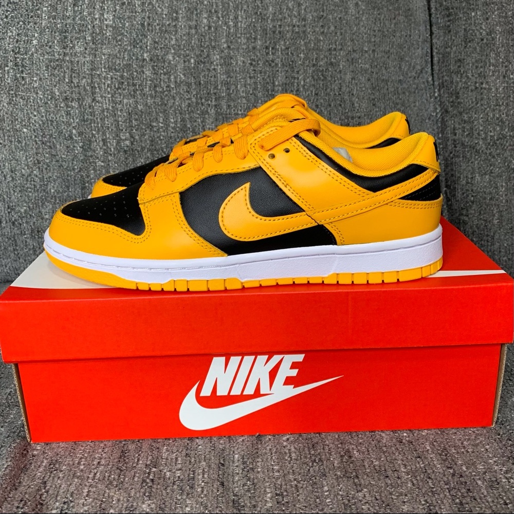 Nike Dunk Low Championship Goldenrod authentic